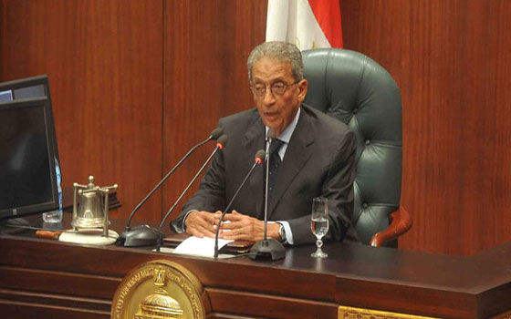   مصر اليوم - عمرو موسى يعلن انتهاء لجنة الخمسين من صياغة الدستور بـ 247 مادة منها 42 مستحدثة