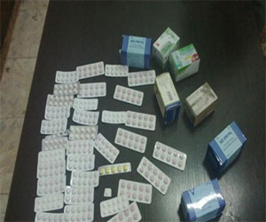   مصر اليوم - ضبط هارب من 3 قضايا في سوهاج بحوزته مواد مُخدرة