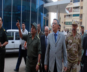   مصر اليوم - محافظ سوهاج يتفقّد المستشفى العسكريّ