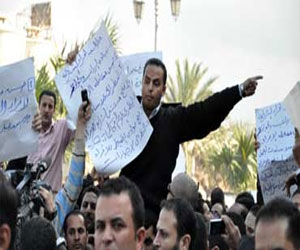   مصر اليوم - أفراد شرطة في البحر الأحمر يعتصمون لتحسين أوضاعم