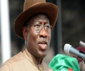 مصر اليوم - رئيس نيجيريا يأمر بصرف مستحقات مدرب المنتخب