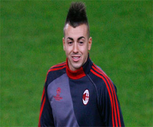 مصر اليوم - الشعرواي يعود إلى قائمة ميلان بعد غياب 3 أشهر