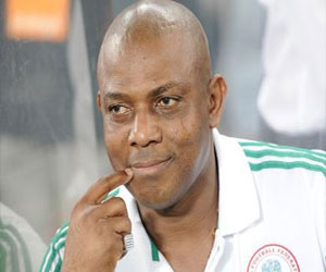 مصر اليوم - مدرب نيجيريا يعرب عن صدمته من تصنيف الفيفا الأخير