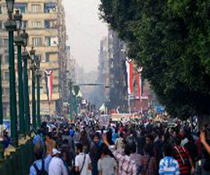   مصر اليوم - مسيّرةٌ طلابيّة من جامعةِ القاهرة تصلُ التحريّر