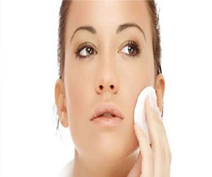 مصر اليوم - المياه والكريمات المرطبة للعناية بالبشرة في الشتاء