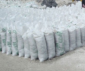   مصر اليوم - ضبط 5 أطنان ملح سياحات غير صالح بمعمل ألبان في دسوق