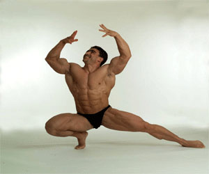 مصر اليوم - فوز كمال القرقني بذهبية البطولة العربية لبناء الأجسام