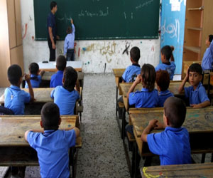   مصر اليوم - وزارة التربيّة والتعليم تدعم مدارس رفح بأثاث جديد