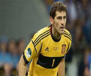 مصر اليوم - فيفا يعلن أسماء المرشحين لجائزة أفضل حارس مرمى