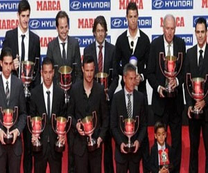   مصر اليوم - ماركا تختار رونالدو أفضل لاعب في إسبانيا