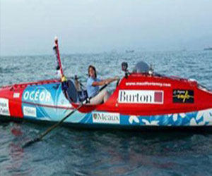   مصر اليوم - رحالة روسي يستعد لعبور المحيط الهادي في 200 يوم