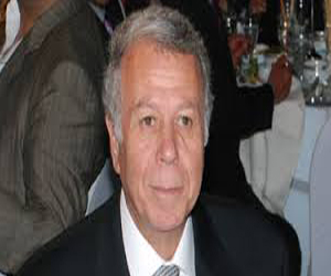 مصر اليوم - عُمَّال الأهلي يُطالبون حسن حمدي بمكافآت 5 أشهر مُتأخرة