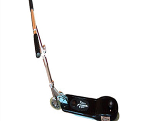   مصر اليوم - 3طلاب يبتكرونمرشدًا سياحيًا إلكترونيًا على هيئة سكوتر