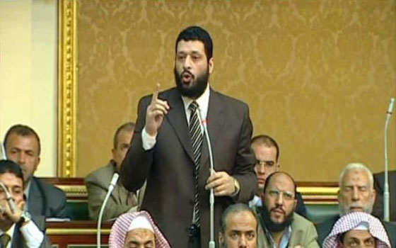   مصر اليوم - نائبُ رئيّس النور السلفي  يُشيّد بمشروعِ الدستورِ المصري الجديّد