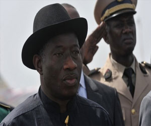   مصر اليوم - اجتماع طارئ لرئيس نيجيريا مع قادة الأمن والجيش لبحث تدهور الأوضاع الأمنية