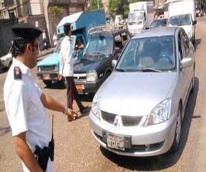   مصر اليوم - ضبط 40 مطلوبًا و92 مخالفة مروريّة شمال سيناء