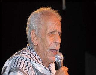   مصر اليوم - وفاة شاعر العاميَّة المصريَّة أحمد فؤاد نجم عن 84 عامًا