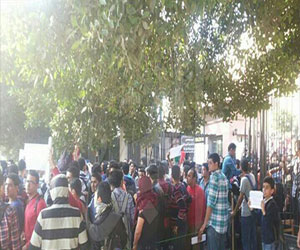   مصر اليوم - مسيّرة إخوانيّة للتنديّدِ بحبسِ فتيّاتِ الإسكندريّة