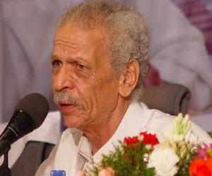 مصر اليوم - مجلس الوزراء ينعي الشاعر أحمد فؤاد نجم ويشيد بمواقفه الوطنية