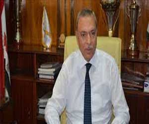   مصر اليوم - محافظ قنا يزور عائلة شهيد القوات المُسلّحة هشام عبدالفتاح