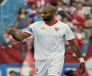   مصر اليوم - كانوتيه يصعد السور العظيم ليعلن نهاية رحلته في الصين