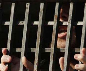   مصر اليوم - الإفراجُ عن 7 من أعضاءِ الإخوان في سوهاجِ