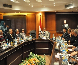 مصر اليوم - وزير الرياضة والرياضيون يشكرون عمرو موسى ولجنة الخمسين