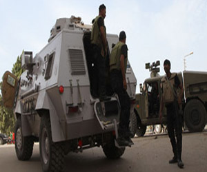   مصر اليوم - حملة أمنيّة مُكثفة على مناطق شرق العريش