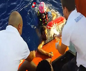   مصر اليوم - إنشاء أول مركز طبى متخصص للمهاجرين بجزيرة لامبيدوزا الإيطالية