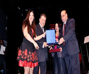   مصر اليوم - غاده رجب تكرم  في مهرجان المبدع العربي الصغير