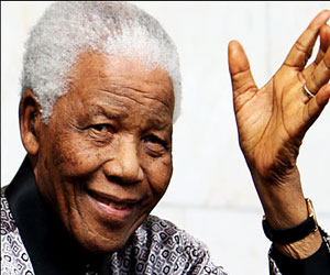   مصر اليوم - المسلماني : إسم مانديلا سيبقى دومًا ملازمًا للمجد والحرية