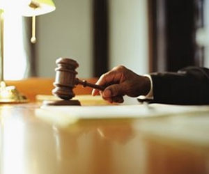   مصر اليوم - الإعدام لعاطل قتل زوجته وتخلص من جثتها بإشعال النار فيها ببولاق