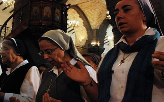   مصر اليوم - أحرار القلمون و النصرة تطالبان بالإفراج عن ألف معتقلة ورفع الحصار عن الغوطة