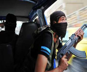   مصر اليوم - مجهولون يعتدون على عقيد شرطة في الطريق الصحراويّ