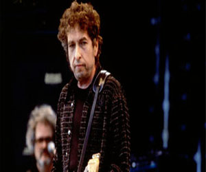 مصر اليوم - كروات أميركيون يسعون لاعتذار أيقونة الروك ديلان لاتهامهم بالنازية