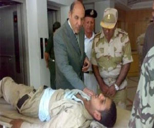 مصر اليوم - إصابة جندي إثر سقوطه من مكان مرتفع في سيناء