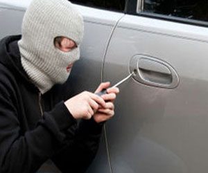   مصر اليوم - أمن الإسماعيلية يقبض على تشكيل تخصص في سرقة السيارات