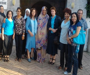   مصر اليوم - كاتبات الرّمال يُطالبن بتوثيق الأدب المغربي الحسّاني