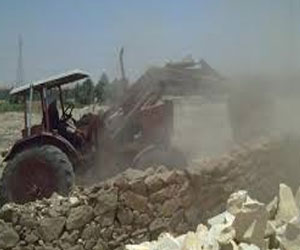   مصر اليوم - إزالة 40 حالة تعدِّي بإجمالي 5 أفدنة زراعيَّة في قنا