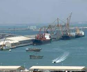   مصر اليوم - جهازان للكشف عن المُفرقعات في ميناء سفاجا البحريّ