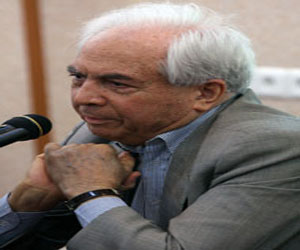   مصر اليوم - الاعلان عن تخصیص جائزة معتمد نجاد الوطنیة لتکریم الشخصیات العلمیة البارزة