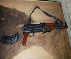   مصر اليوم - سقوط مسجل خطر وبحوزته بندقية آلية وطلقات بأسوان