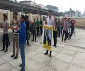   مصر اليوم - تظاهرة إخوانية للمطالبة بالإفراج عن عميد طب الأزهر في دمياط