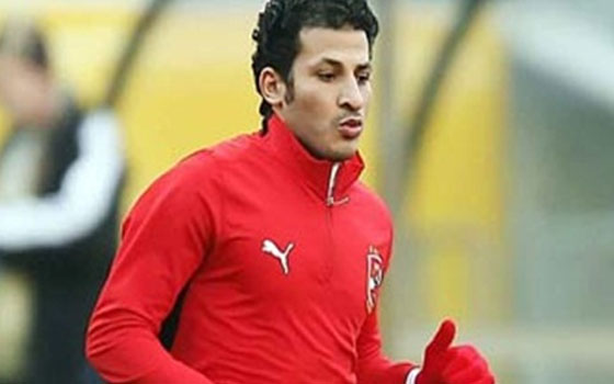   مصر اليوم - معوض فى القاهرة خلال ساعات ولن يلعب المونديال