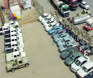   مصر اليوم - أجهزة الأمن تداهم وكر سيارات مسروقة في كوم أمبو