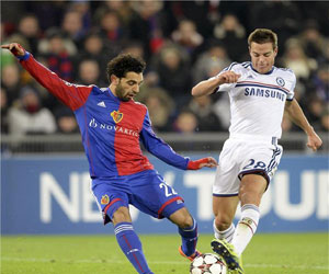   مصر اليوم - اليونايتد يرصد 45 مليون دولار لضم ثنائي بازل صلاح وفابيان