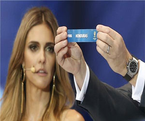   مصر اليوم - جولييت وفرناندا دا ليما يقدمان حفل جائزة الكرة الذهبية