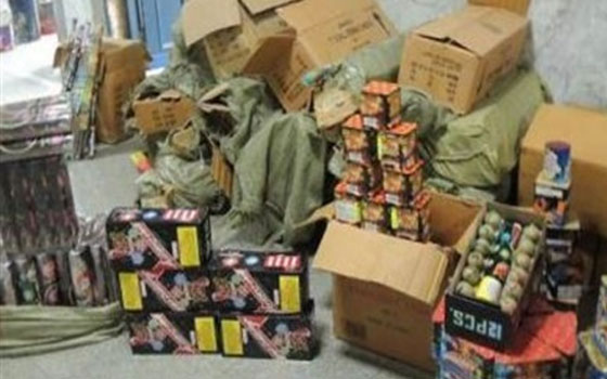   مصر اليوم - ضبط مصنع شيكولاتة وبسكويت في سوهاج يستخدم موادًا غير صالحة للاستهلاك الآدمي