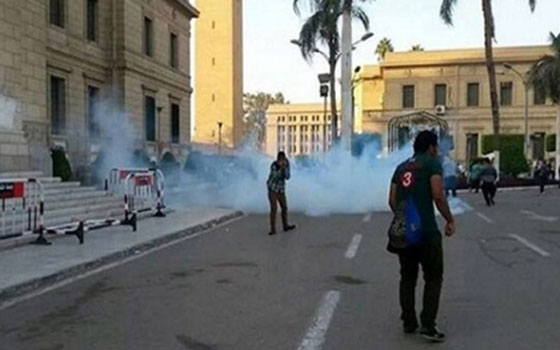   مصر اليوم - وزير الداخليّة يؤكّد احتمال استهداف السكك الحديديّة ويبحث عودة الدوري