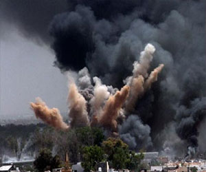   مصر اليوم - انفجار دشمة ذخيرة في قاعدة براك الجوية الليبية بوادي الشاطئ